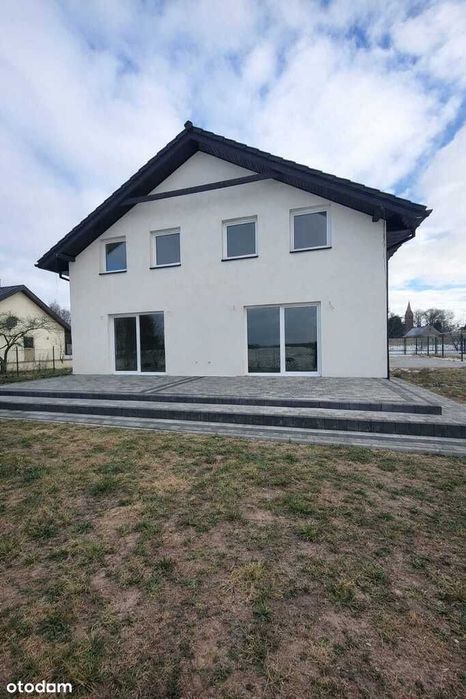 Bliźniak w malowniczej okolicy