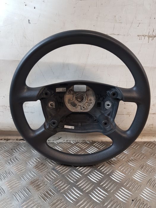 Kierownica 8E0000124 Audi A3 8L 97R-