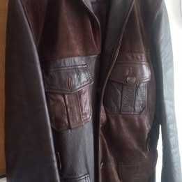 Casaco em Pele Homem Marca "DESIGUAL"