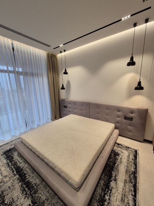 Продам VIP дом в городе! Умный дом! Бассейн! Гараж! Бомбоубежище!