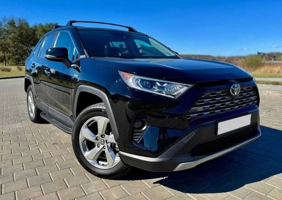 Toyota RAV4 2.5, 2021