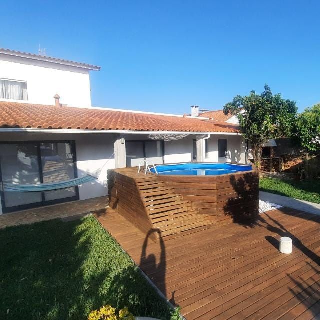 Ler Descrição pf. Espaço para festas ou eventos, aluguer de mesas, pai