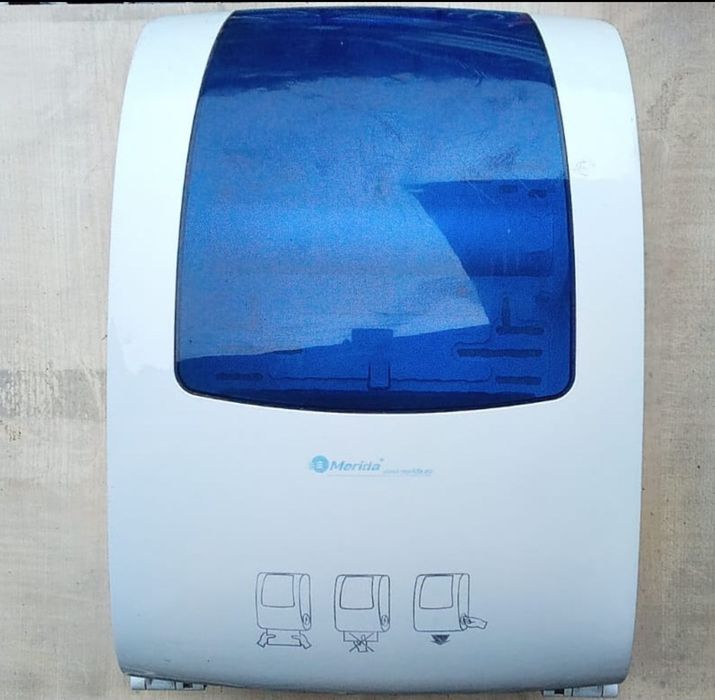 Podajnik na ręczniki do rąk Merida