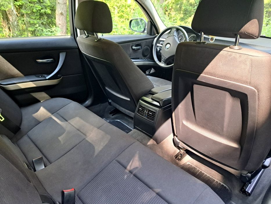 BMW 3 E90 2.0D 143KM