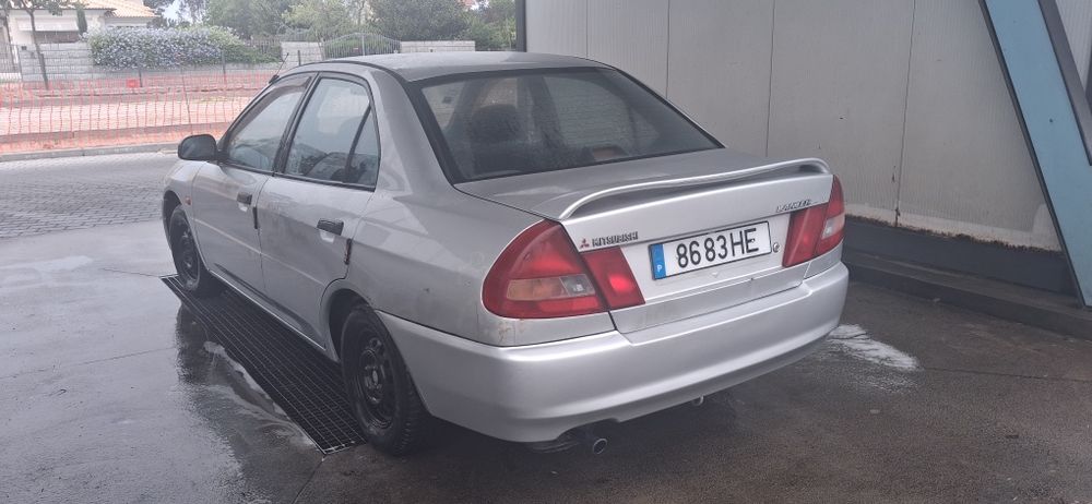 Mitsubishi Lancer 1.3 GLX — 1997