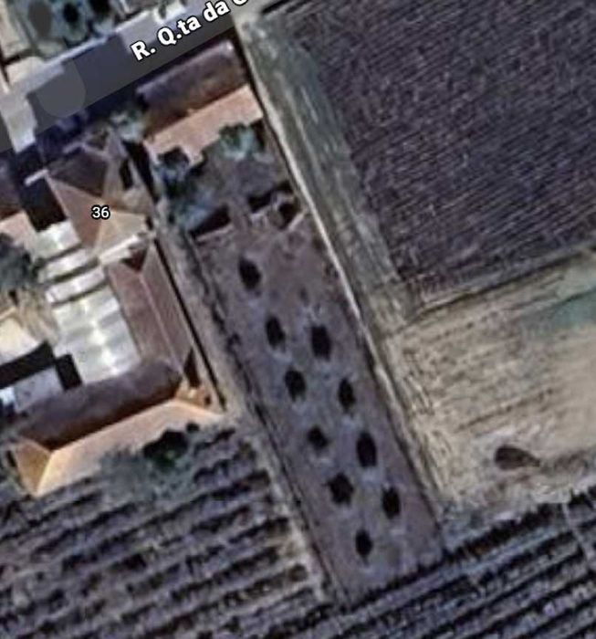 Terreno com ruína para construção - Quinta da Gala - Mamarrosa