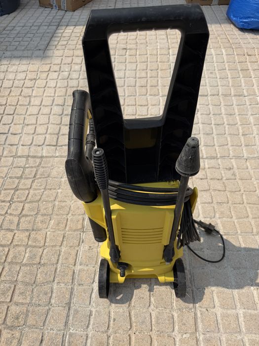 Maquina de pressão karcher K2