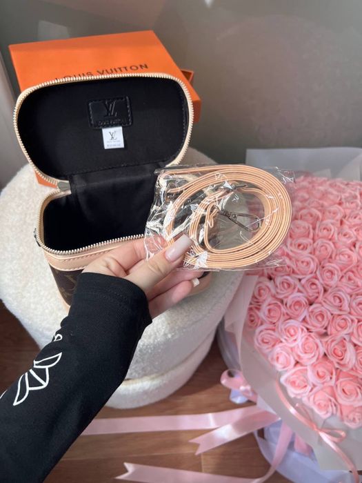 Сумка Louis  Vuitton