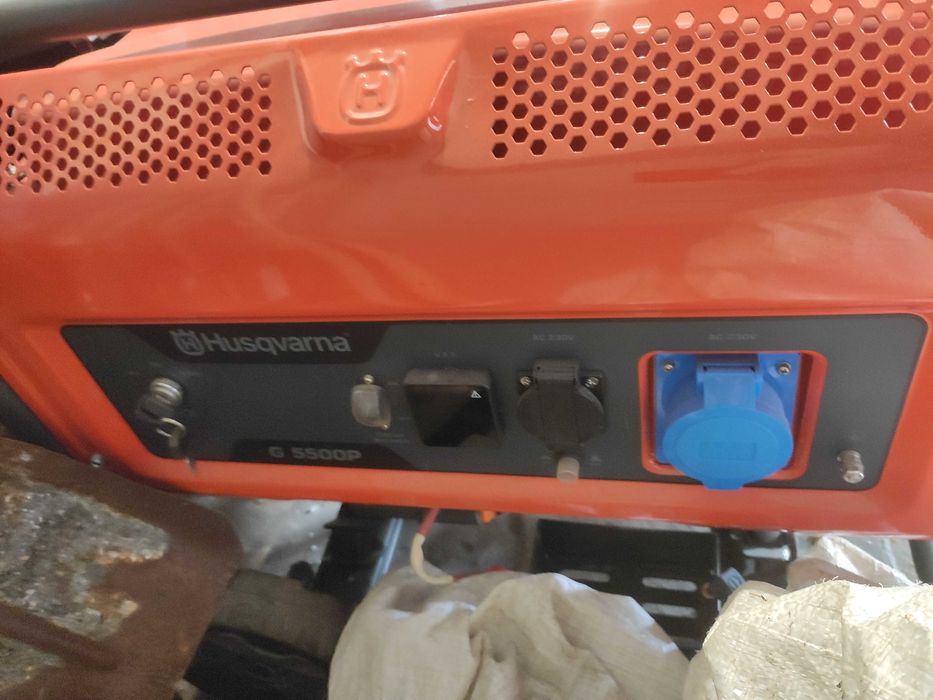 Husqvarna G5500P Бензиновый генератор