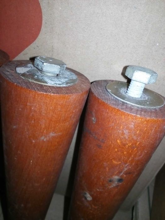 ножки 202 mm 4 шт. мебельные деревянные. СССР.  для мебели