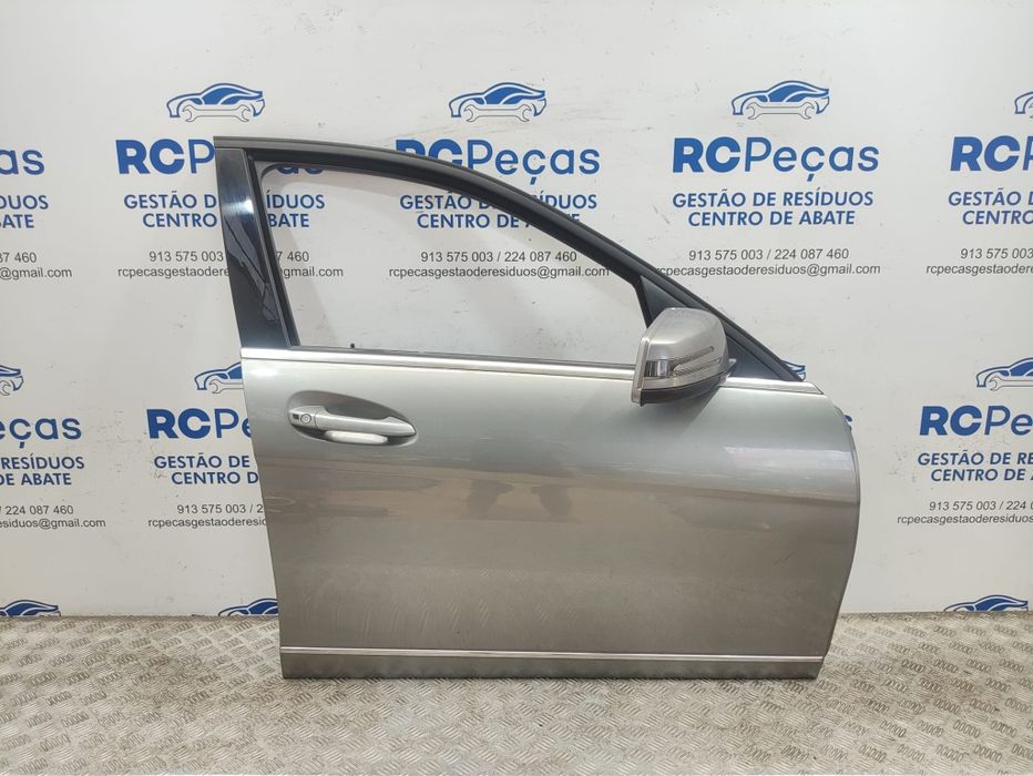 Porta frente direita original Mercedes Benz Classe C W204 S204 de 2007 a 2014