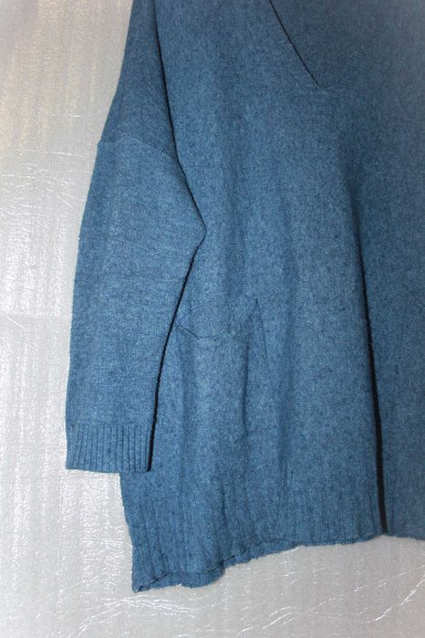 Женский свитер оверсайз размер 48/50