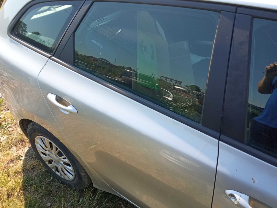 Бокове Скло Заднє Фотрочка Kia Ceed 12-18 1.4 CRDI УніверсалАвторазбор