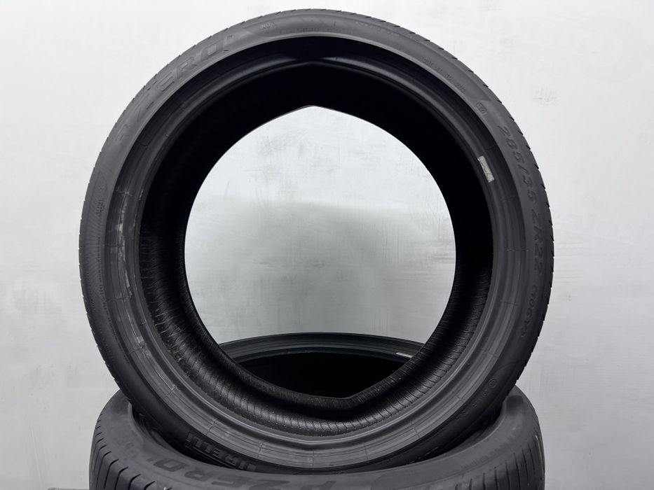 4шт літо 285/35/R22 Pirelli P Zero