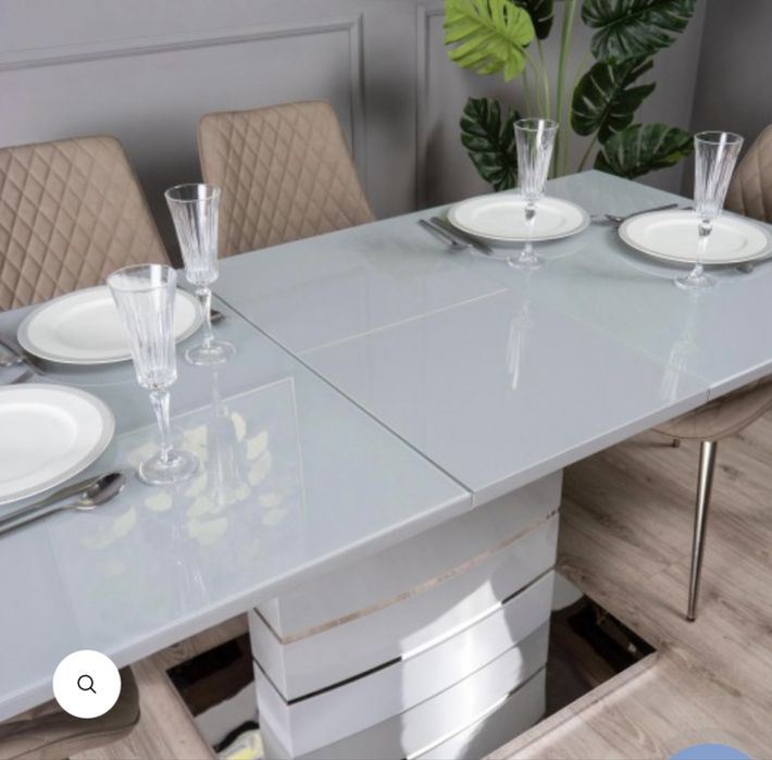 Стол кухонный обеденный