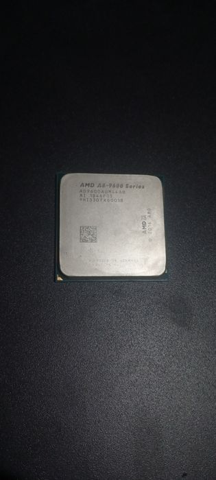 Процесор AMD A8 9600 Series