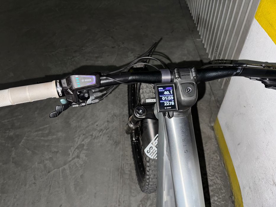 SCOTT Strike Eride