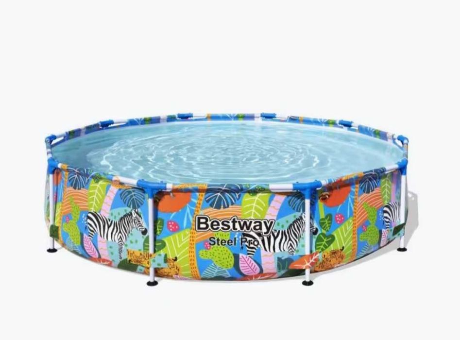 Piscina nova usada apena 1 semana