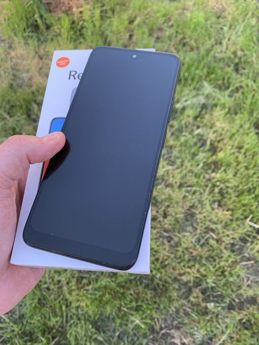 Смартфон Redmi 12 4/128