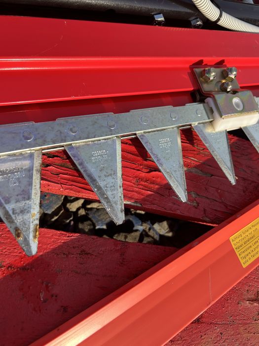 Ніж бічний електричний для ріпаку до рапсового столу Ziegler germani