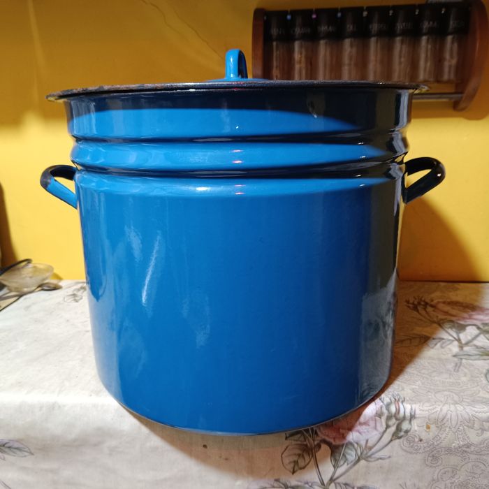 Garnek duży z PRL.  ZSRR