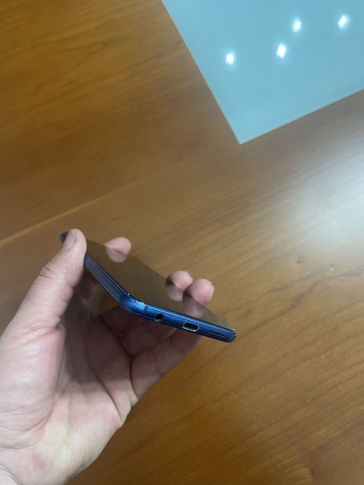 Huawei P20 lite  4/64gb