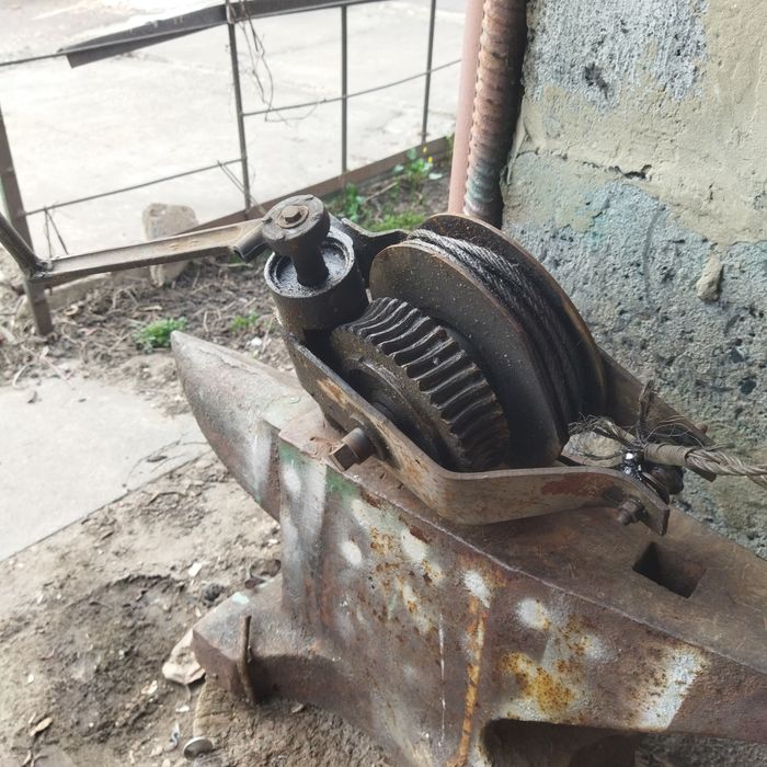 Продам Лебедка ссср