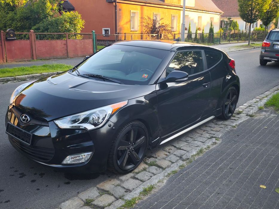 Hyundai Veloster
