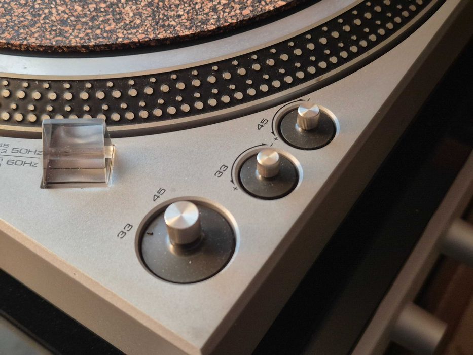 Technics SL 1300