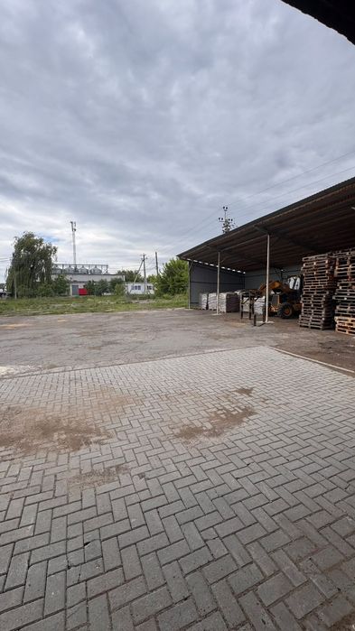 Продаж виробничо-складського приміщення | 1000 м² | 300 кВт  с. Дідилів, Львівська область Пропонується до продажу виробничо-складський об’єкт