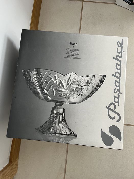 Prato para bolos com pé 300mm Stella