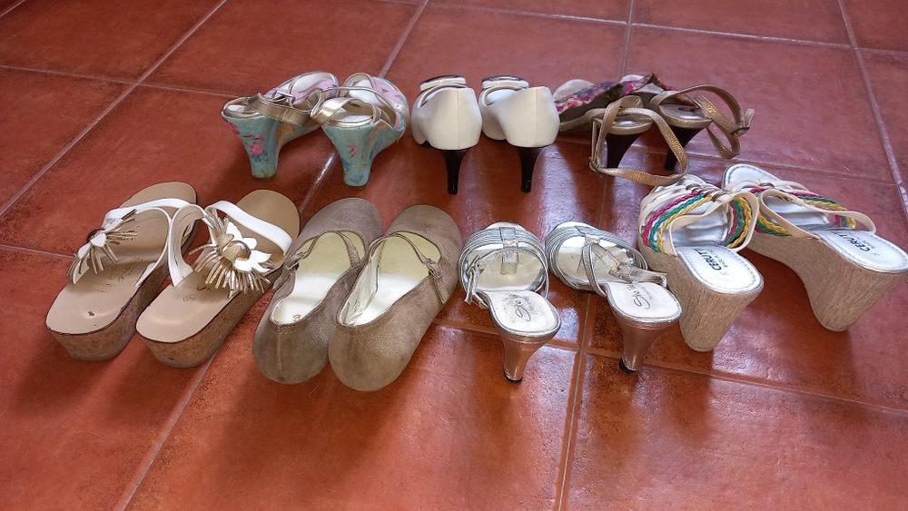 Lote de calçado n. 35