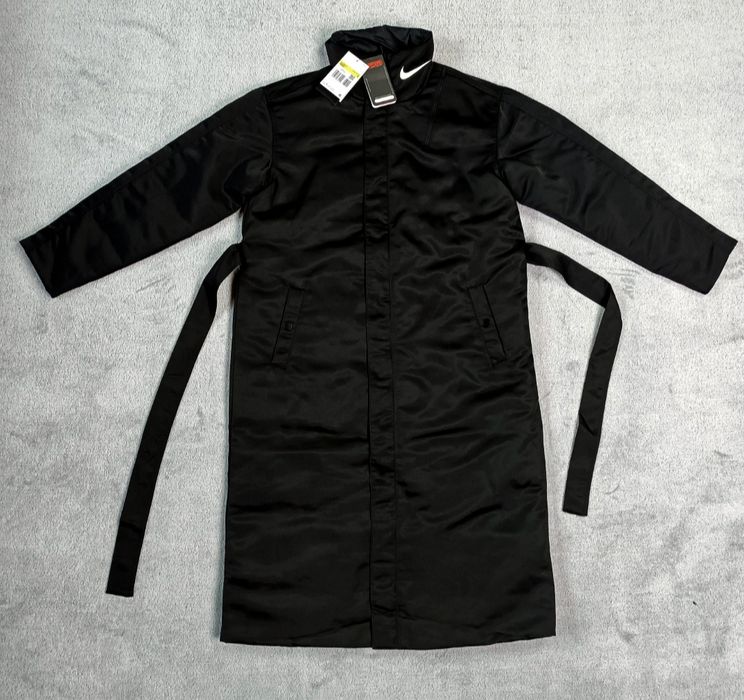 Nike Sportswear Płaszcz długi czarny Rozmiary XS S M L XL