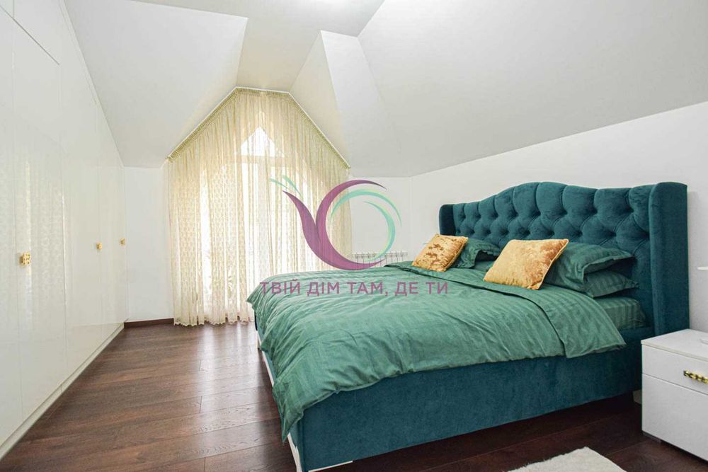 5-к. будинок 176 м2 з власним подвір’ям за вул. Гузара