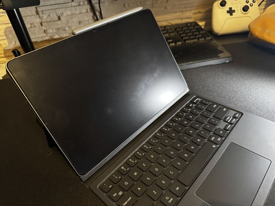 OKAZJA !!! Samsung galaxy tab s9 fe 6/128 + klawiatura oryginalna