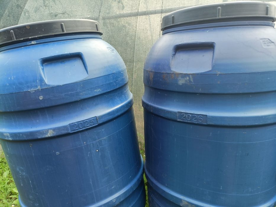 Beczki plastikowe 220l. Mauzer.tunel foliowy