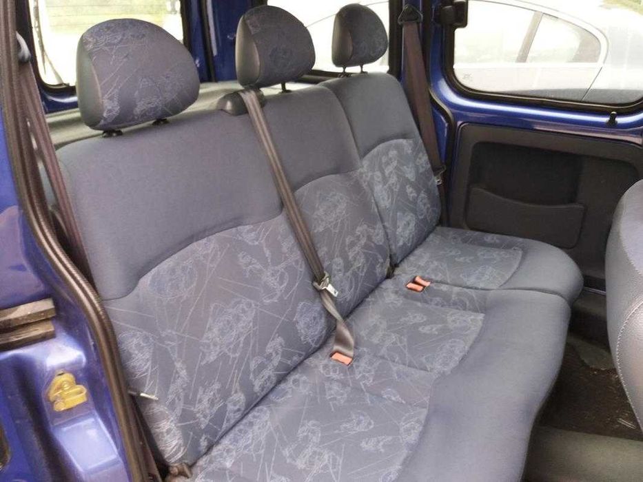 Renault Kangoo 1.4 de 2000 - Peças Usadas