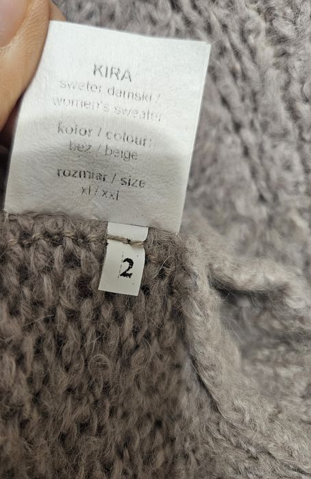 Beżowy sweter Wasalaa Alpaka Suri