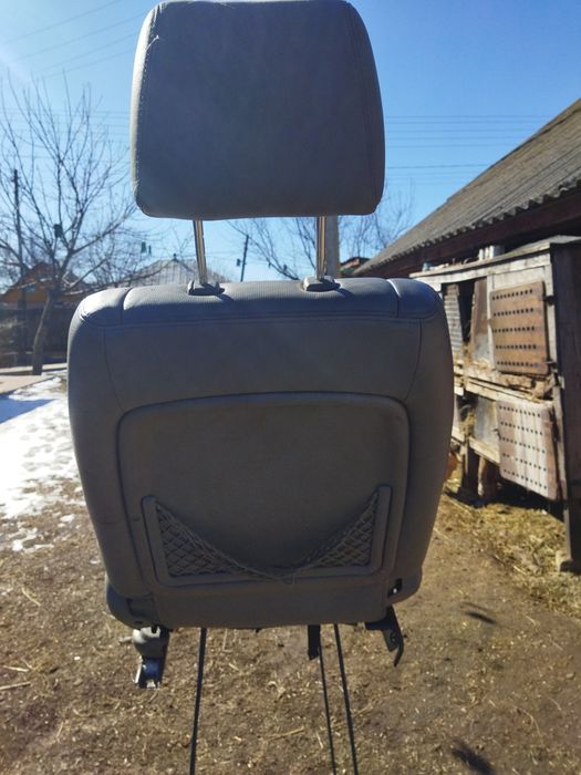 Кожане водійське крісло кіа соренто 2005 р.