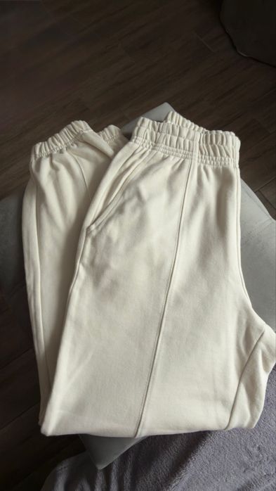 Штани спортивні джогери молочні беж s