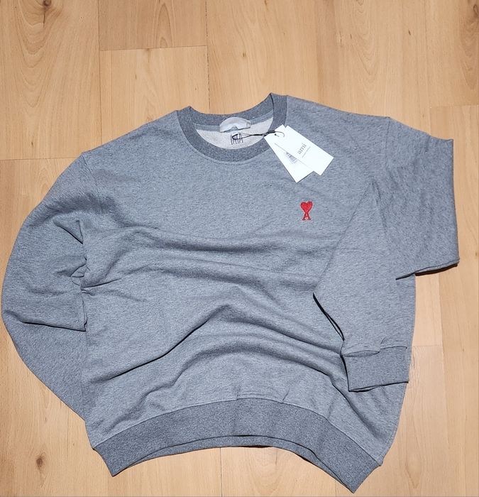 szara bluza crewneck AMI PARIS