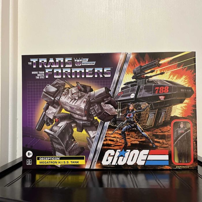 ダ*ル様 Transformers G.I. Joe H.I.S.S. Tank Hasbro GI Joe X Transformers Megatron HISS Tank