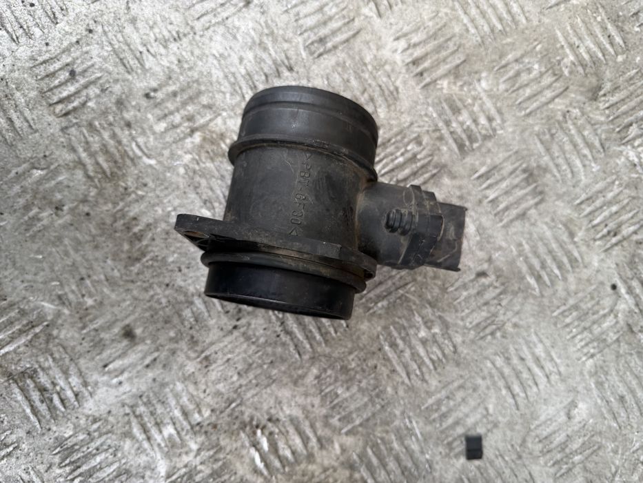 0280218166 Bosch расходометр chery elara 2.0 истар