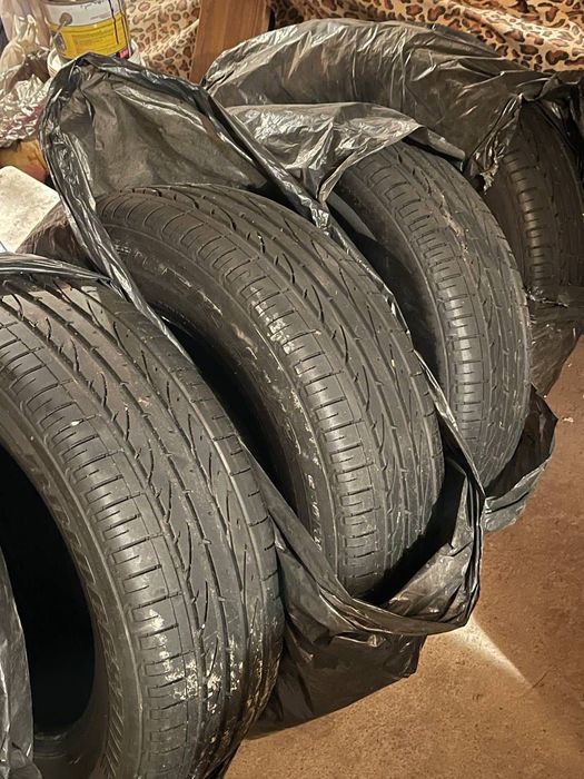 Шини Bridgestone Dueler H/P Sport 225/65 R17
