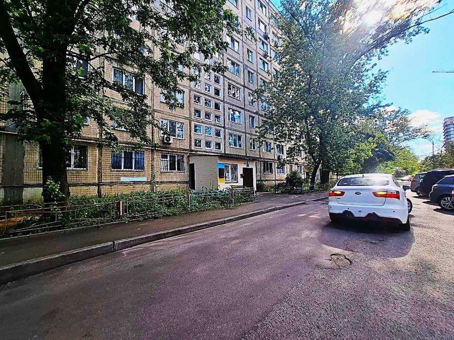 Оболонський проспект 16 Е ПРОДАЖ 2к квартири ГАЗ м. Оболонь