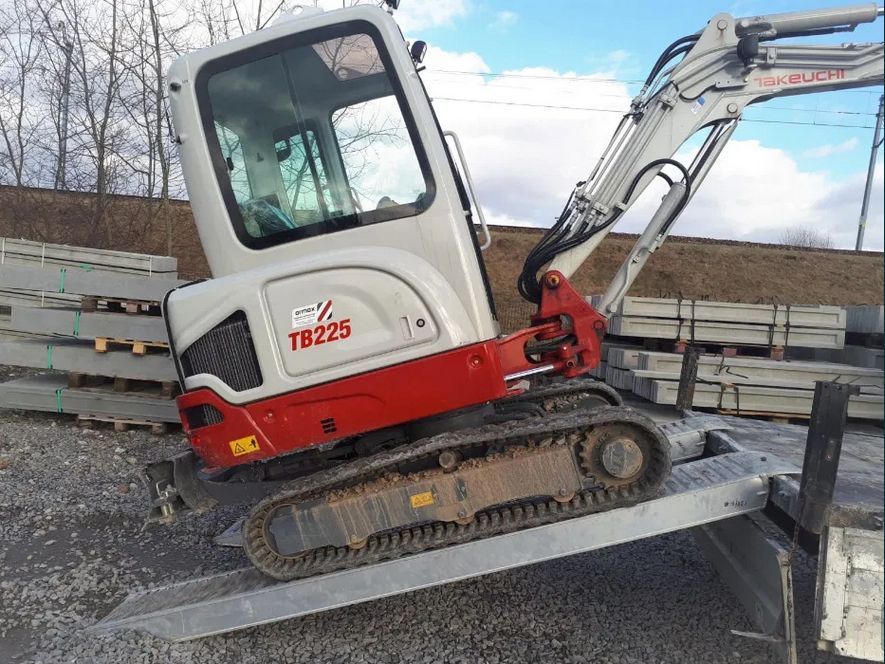 Najazdy aluminiowe 2,5m do 3T i wiele innych do minikoparek. Dostawa!