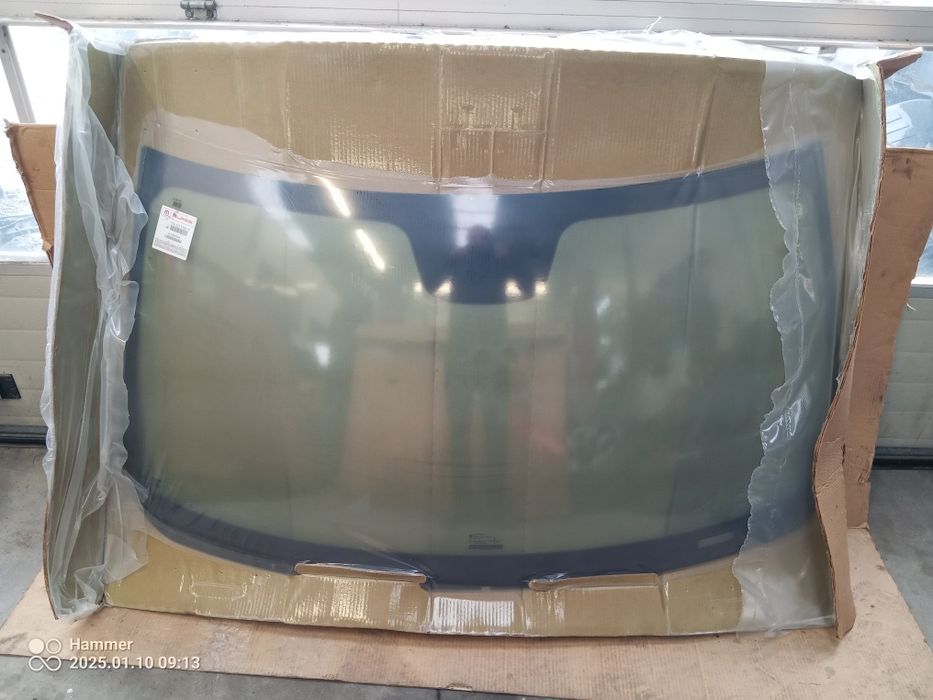 Dodge RAM 1500 IV szyba przód zwykla 14 do 23r mopar nowa