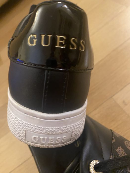 Sapatilhas originais guess