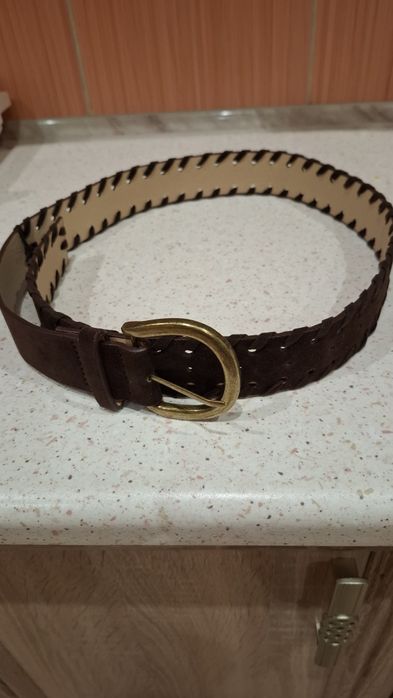 Pasek skóra ekologiczna.