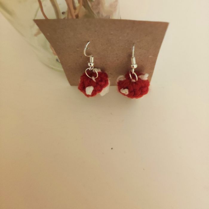 Kolczyki grzyby muchomory ręcznie robione na szydełku